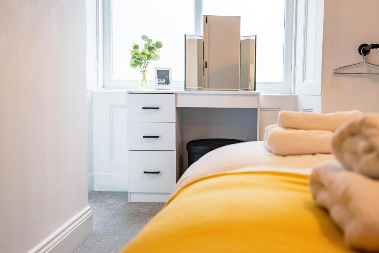 5 Roker Terrace - Seaview Apartments Съндърланд Екстериор снимка