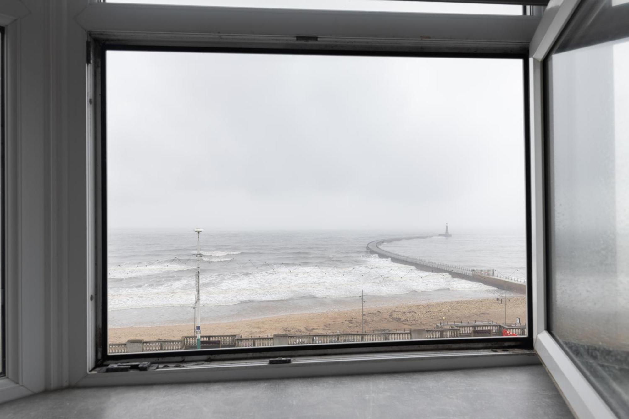5 Roker Terrace - Seaview Apartments Съндърланд Екстериор снимка